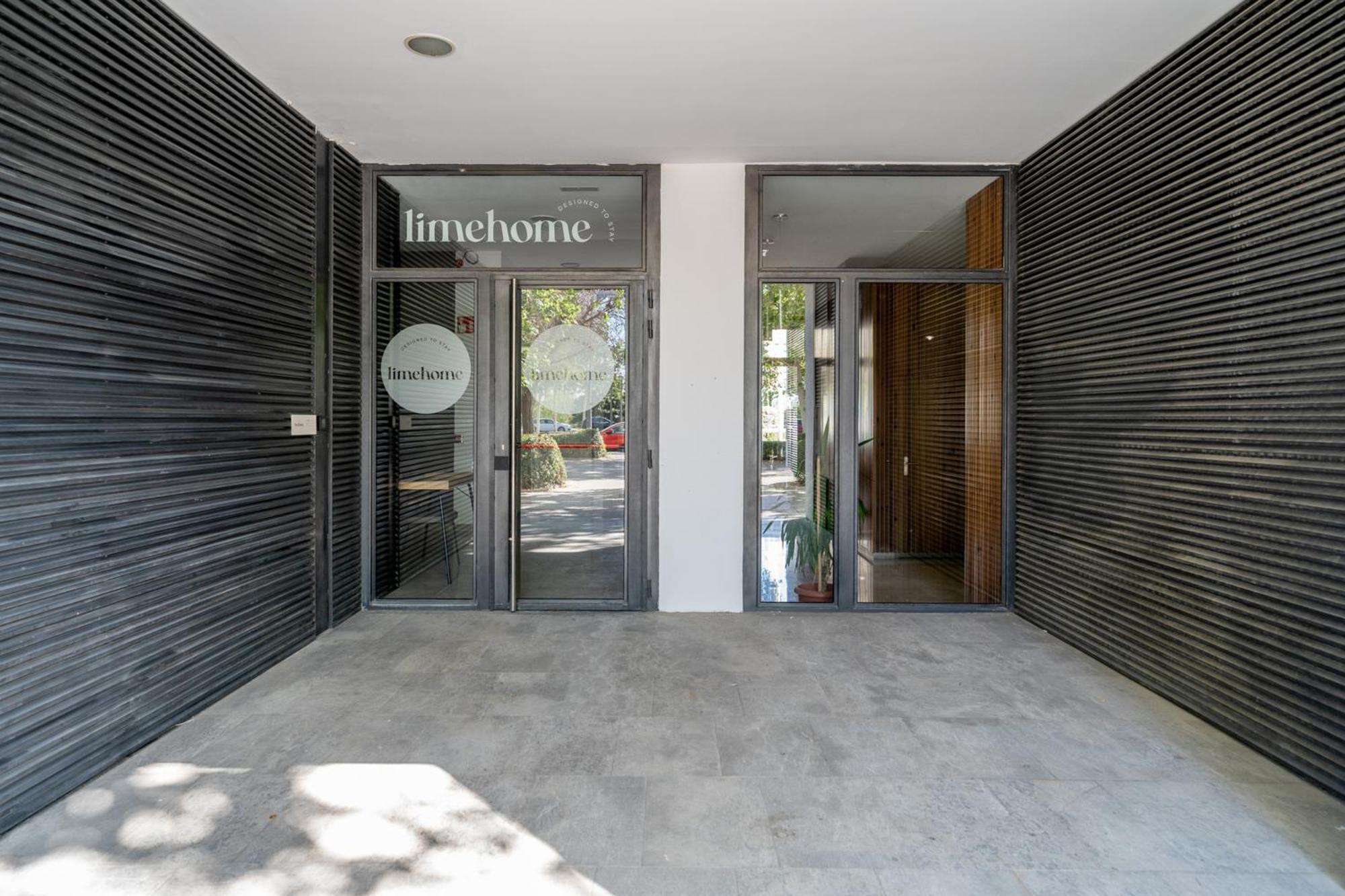 Limehome Valencia Carrer D'Antonio Ferrandis Dış mekan fotoğraf